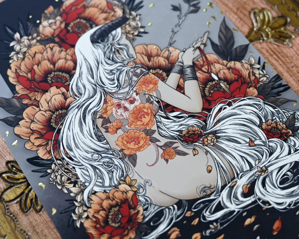 Lillith Gold Mini